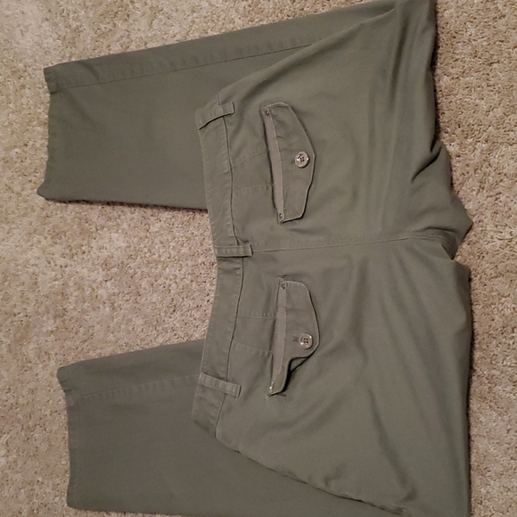 White House Black Market Cropped Pants Wize 10 - Picture 5 of 10